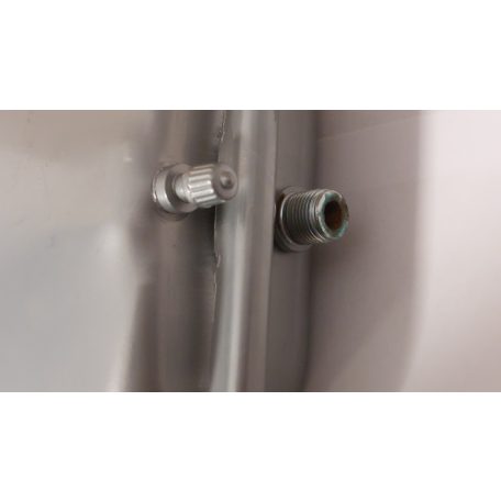 Viadrus K4G2H24 ZW 10 lit. tágulási tartály használt bevizsgált